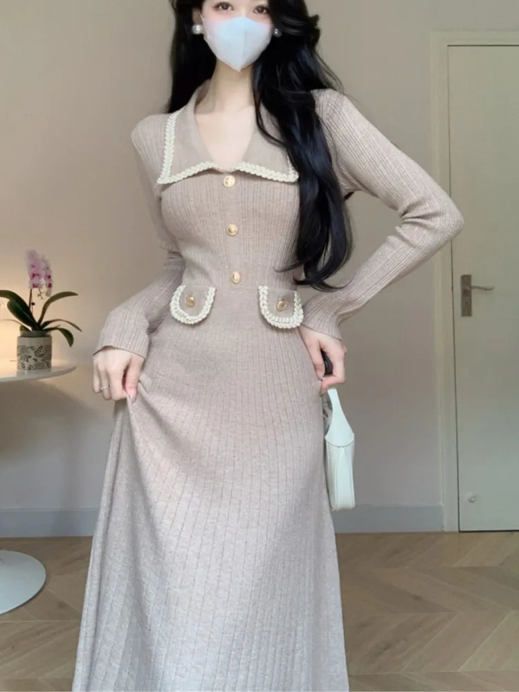 Autumn and winter womens knitted dress with a lapel Korean fashion A-line casual solid dress ultra-thin Vestidos Mujer item 241125