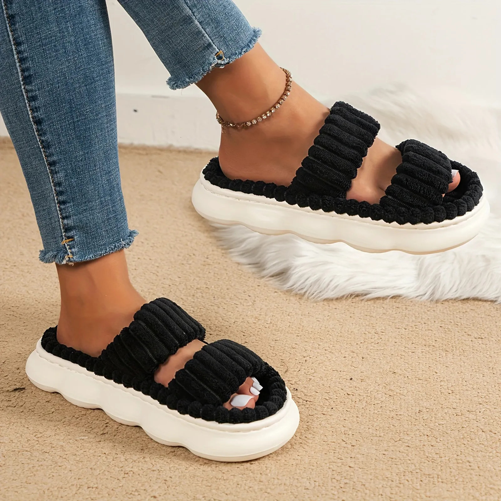 Womens 2024 Spring/Summer Towel Pattern Thick Bottom Home Fashion Anti slip Towel Bottom External Sliding Sandals Outdoor 241126