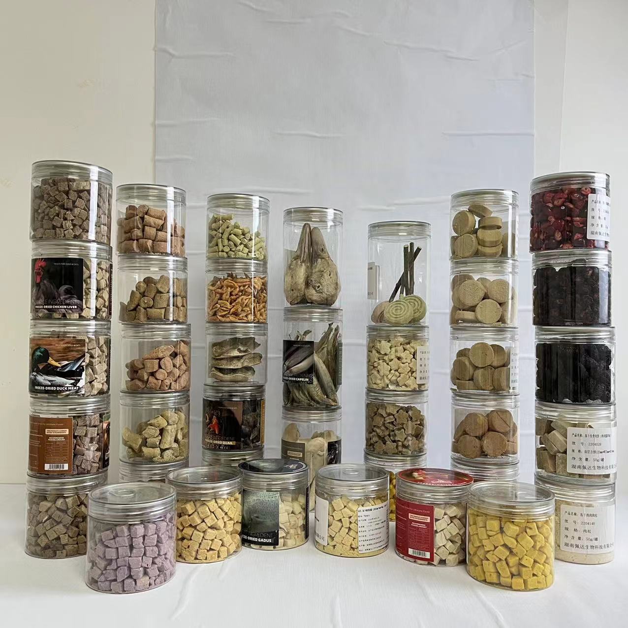 The best and choicest Peto Pet Food Dry Salmon OEM Cat Pet Food Freeze Dried Organic Treats Snacks for Dog