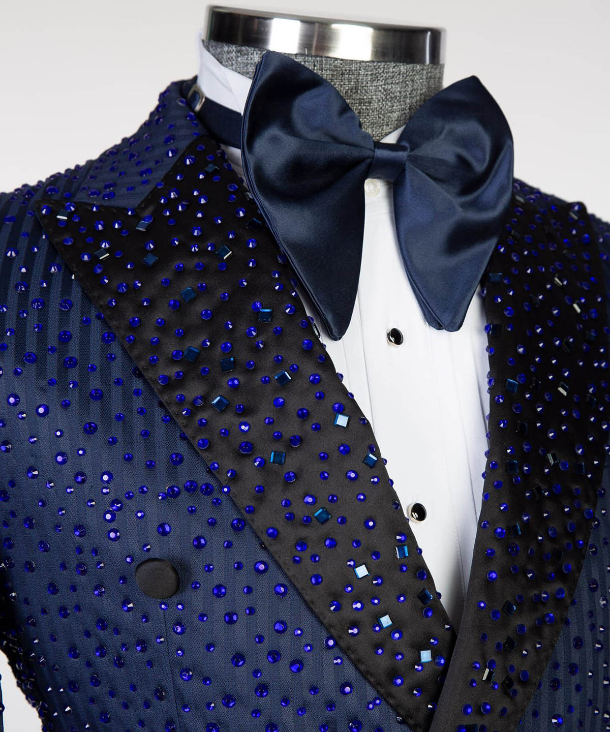 Handsome Blue Beaded Wedding Tuxedos 2 Piece Set Jacket Pants Peaked Lapel Men Suit Customized Groom Wear Party Suits