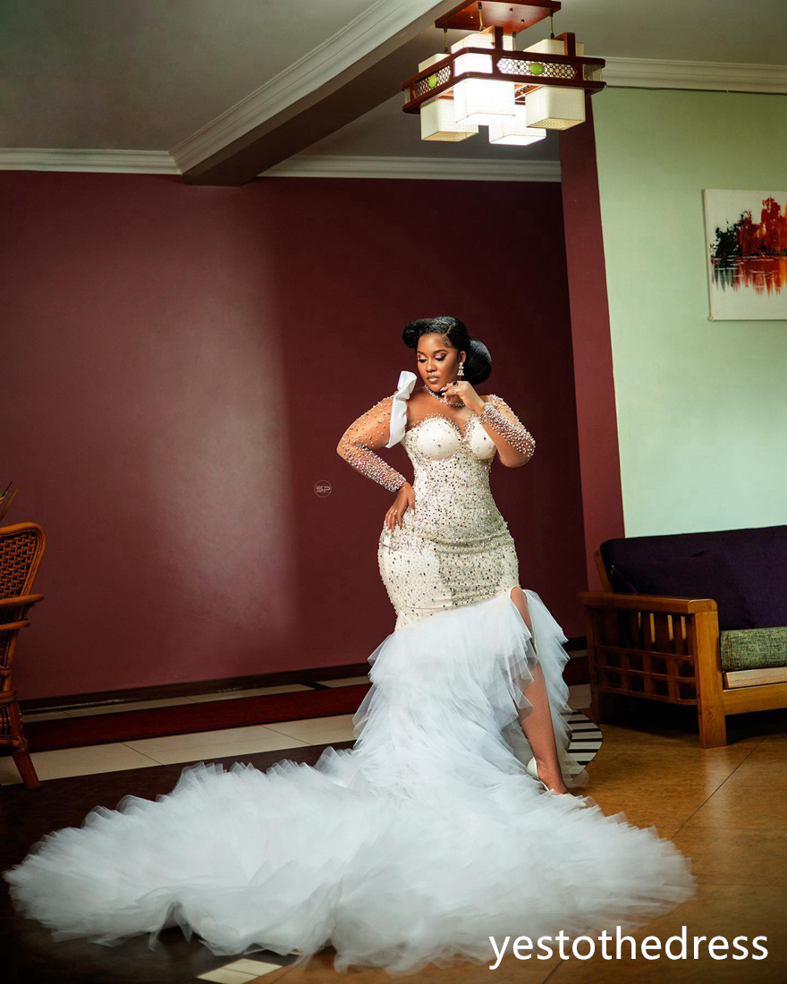 2024 Luxurious Mermaid Wedding Dresses Bridal Gowns Plus Size Illusion Side Split Rhinestones Pearls Beaded Lace Wedding Gown for African Black Women 