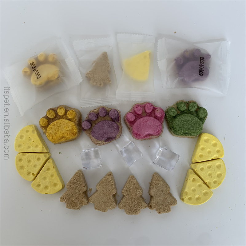 crispy cat grass treats hairball removal freeze dried salmon chicken tuna meat mixed vegetables