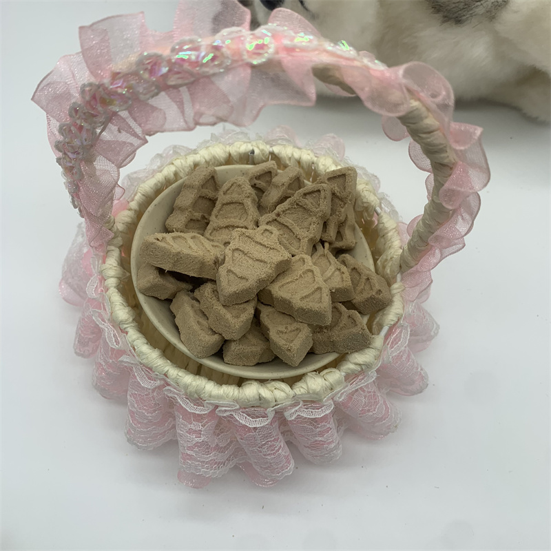 High Nutrition Raw Bone Meat Freeze-Dried Raw Bone Pie Tree Shape Cat and Dog Treats