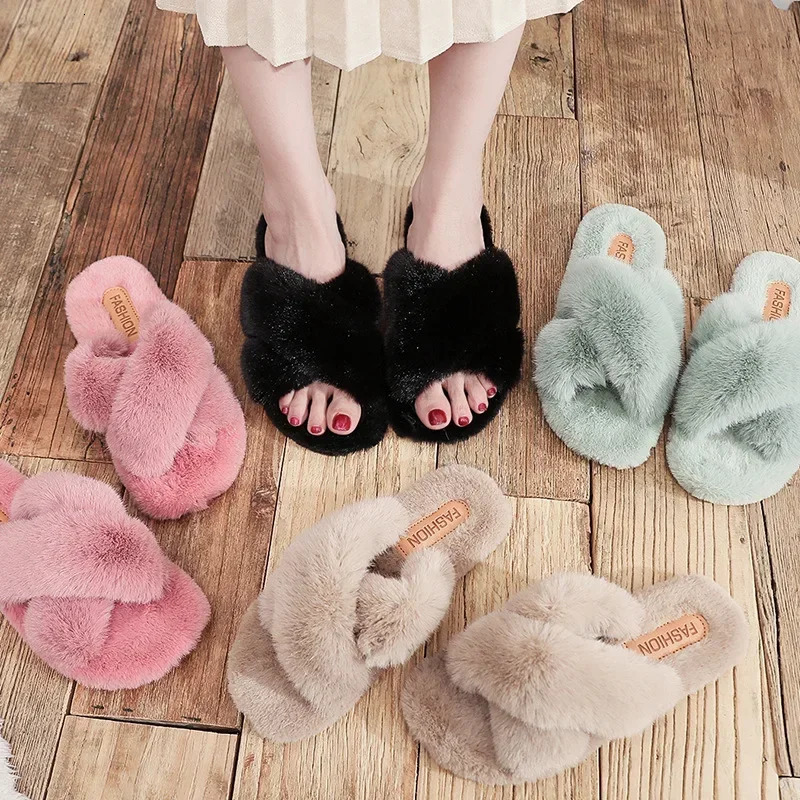 Womens fashionable warm fluffy slider comfortable artificial fur cross indoor floor slider soft fur womens celebrity flip cover 241126