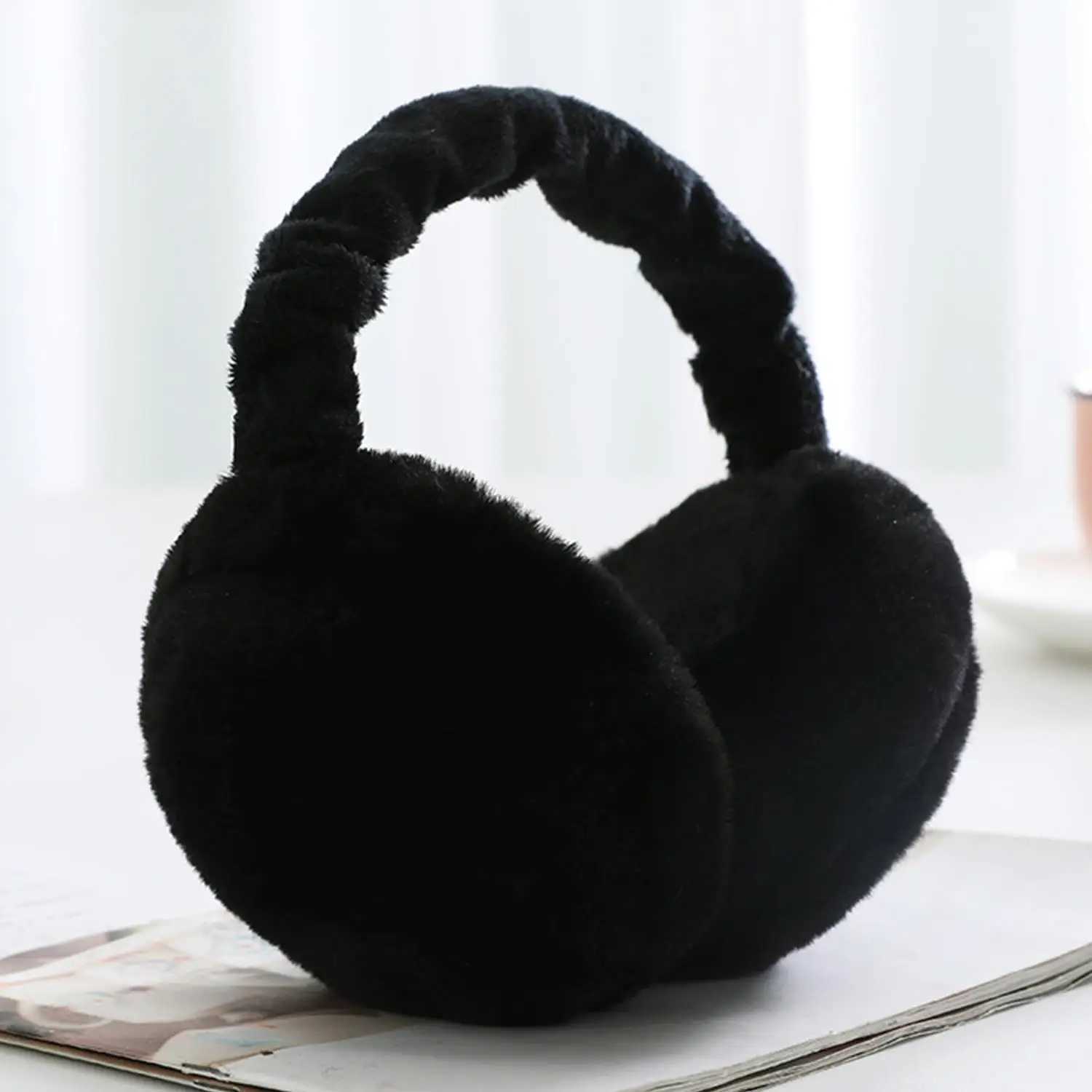 Plush Foldable Ear Muffs Autumn Winter Cold Protection Earmuffs For Women Men Fashion Ear Warmer Black White Adjustable EarflXJ241126