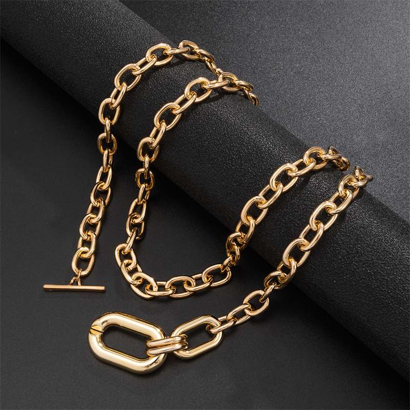 Punk Multi Layer Cuban Link Chain Choker Necklace for Women Girls Lightweight CCB Chunky Chain Link Necklace Statement Hip Hop Jewellery