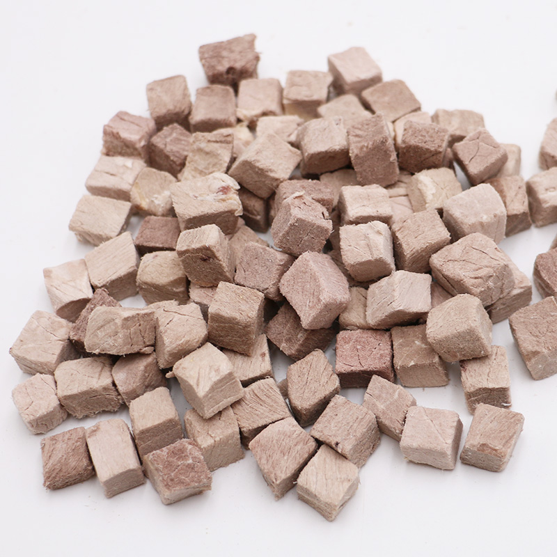 OEM ODM Factory WholesaleFreeze Dried Duck Meat cube Pet Treats Dog Snacks Cat Food Pet Food