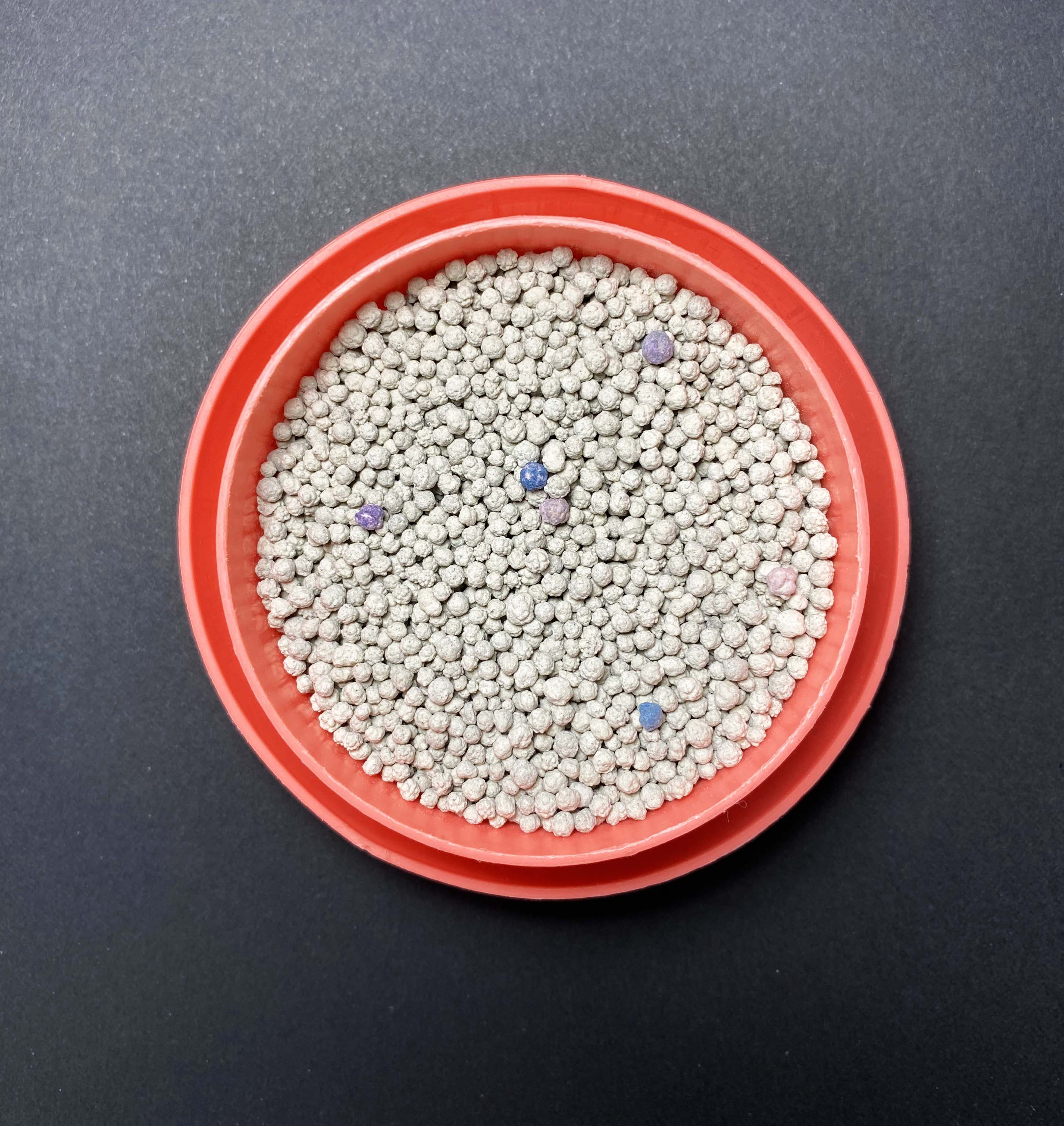 Bentonite cat litter Hot Selling Cat Litter Bentonite Factory OEM / ODM Multi Fragrance Dust-Free Strong Clumping Ball Shaped