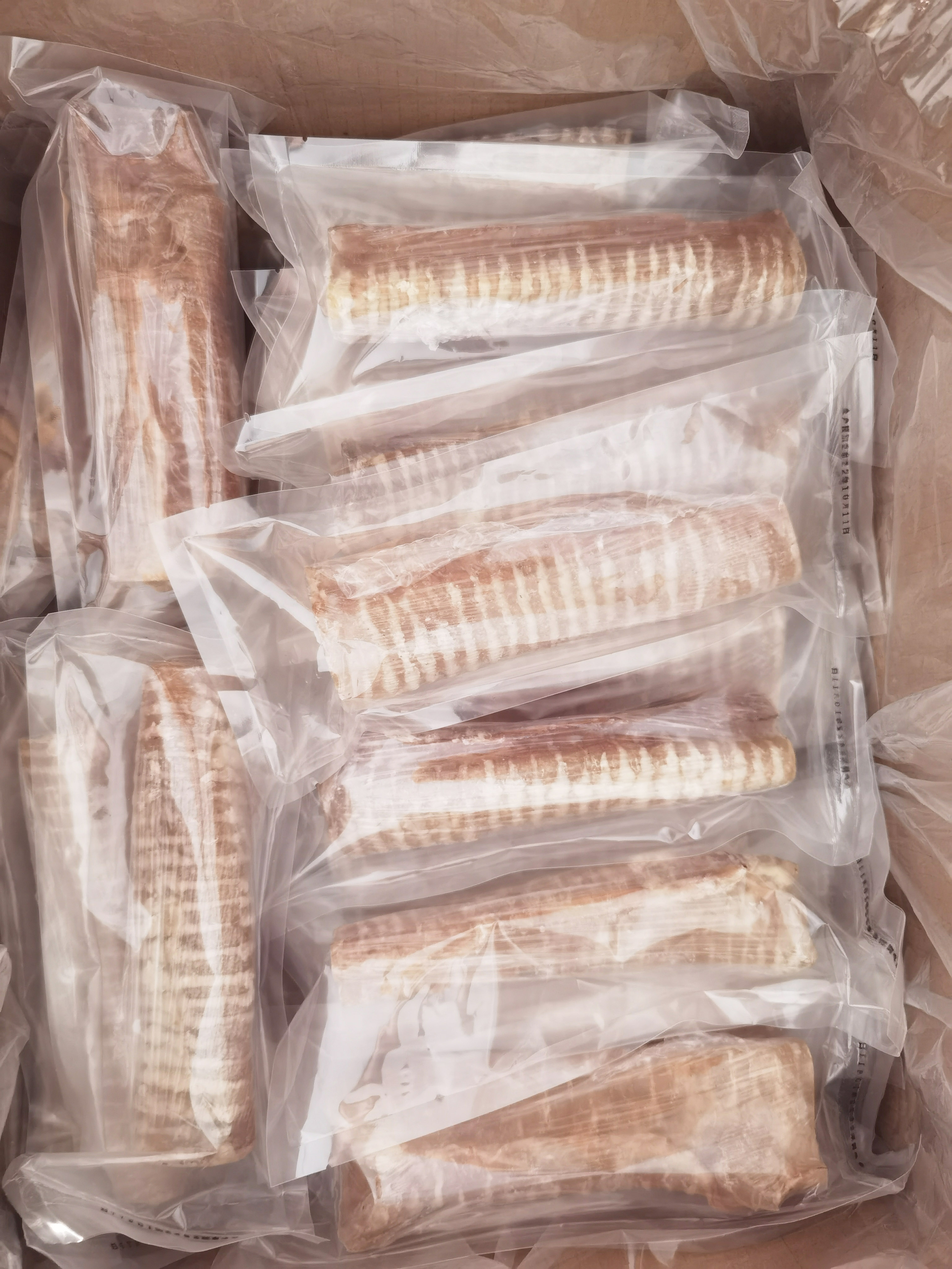 Factory supply wholesale beef trachea grind and clean dog treats