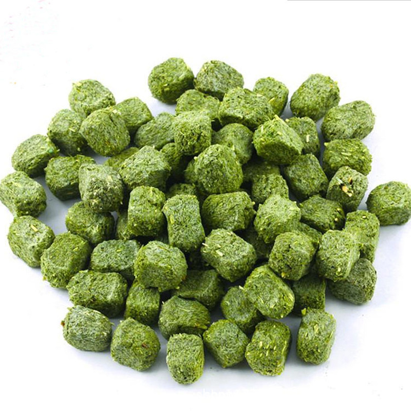 High Quality Freeze dried cat grass pellets cat snack chicken small particles kitties cat hairballs removal wholesale