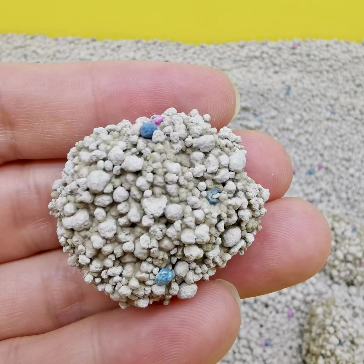 Top Quality Best Clean Bentonite Cat Litter Clumping Cat Litter