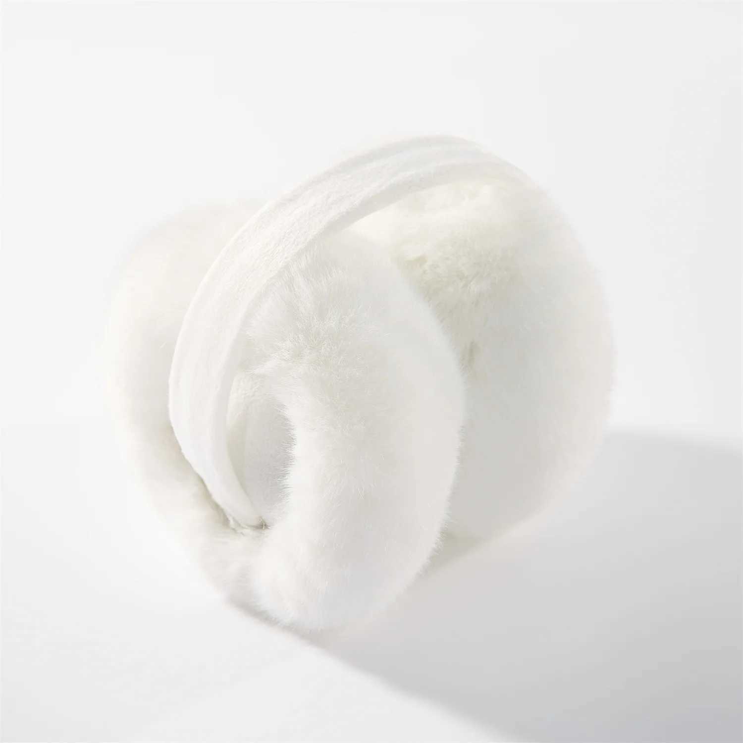 Anjj Classic White Earmuffs Winter Fashion Plush Warm Windproof Ear Muffs Imitation Rabbit Fur Man Woman AccoriesXJ241126