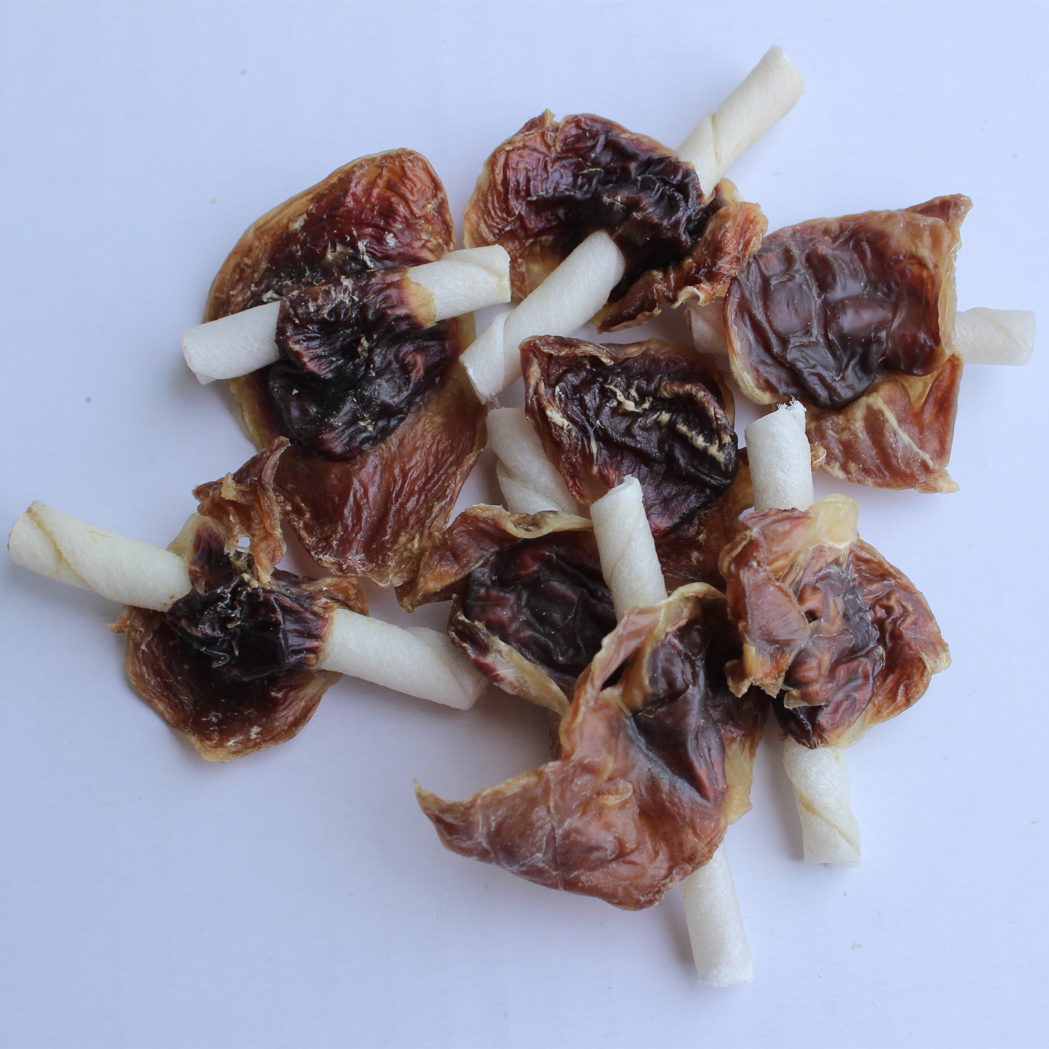 2022 hot sale good quality low price duck gizzards dog food dog chew wrapped chicken pet treats