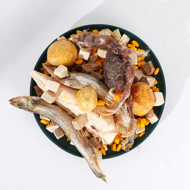 Wholesale 100% Original Natural Freeze-Dried Dehydrated Duck Chicken Salmon Cube Pure Meat Health Pet Food Frozen Treats Snacks