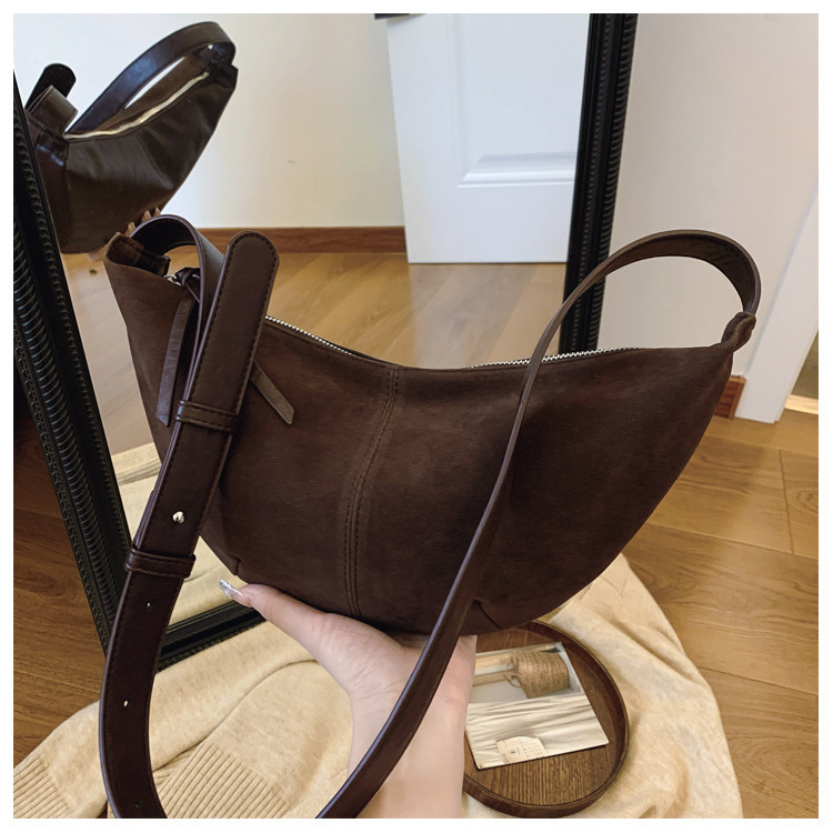 Matte For Women, Large Capacity New Autumn And Winter Design, Single Shoulder Crossbody Bag, Horn Bag Designer Bags Handbags Women