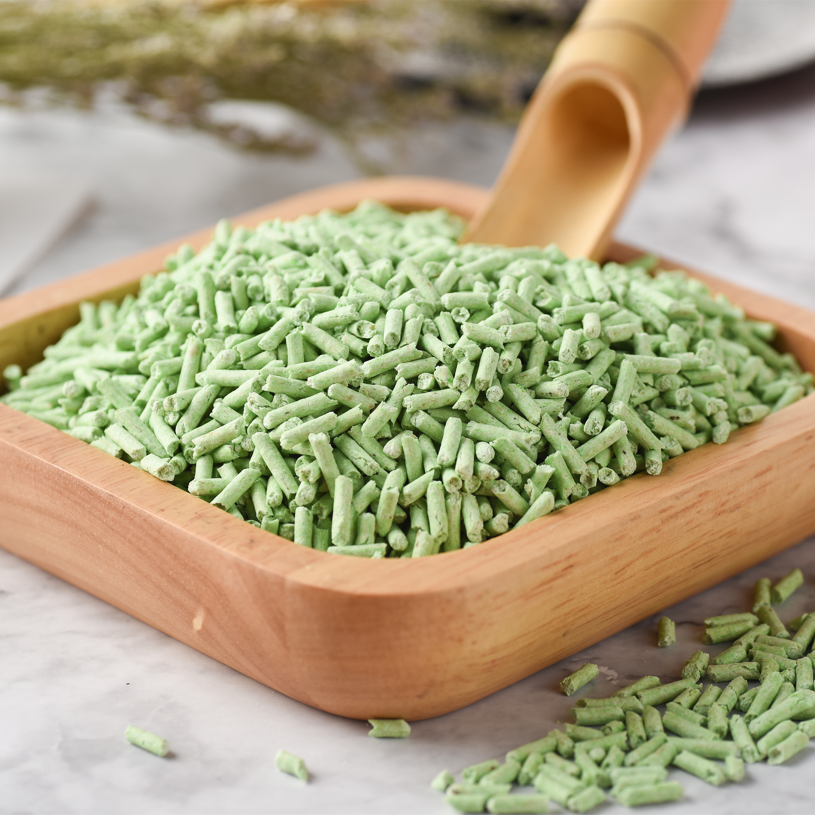 Eco Friendly Flushable Strip Shape Fast Clumping Water Absorption Edible Tofu Cat Litter Sand With Excellent Deodorization