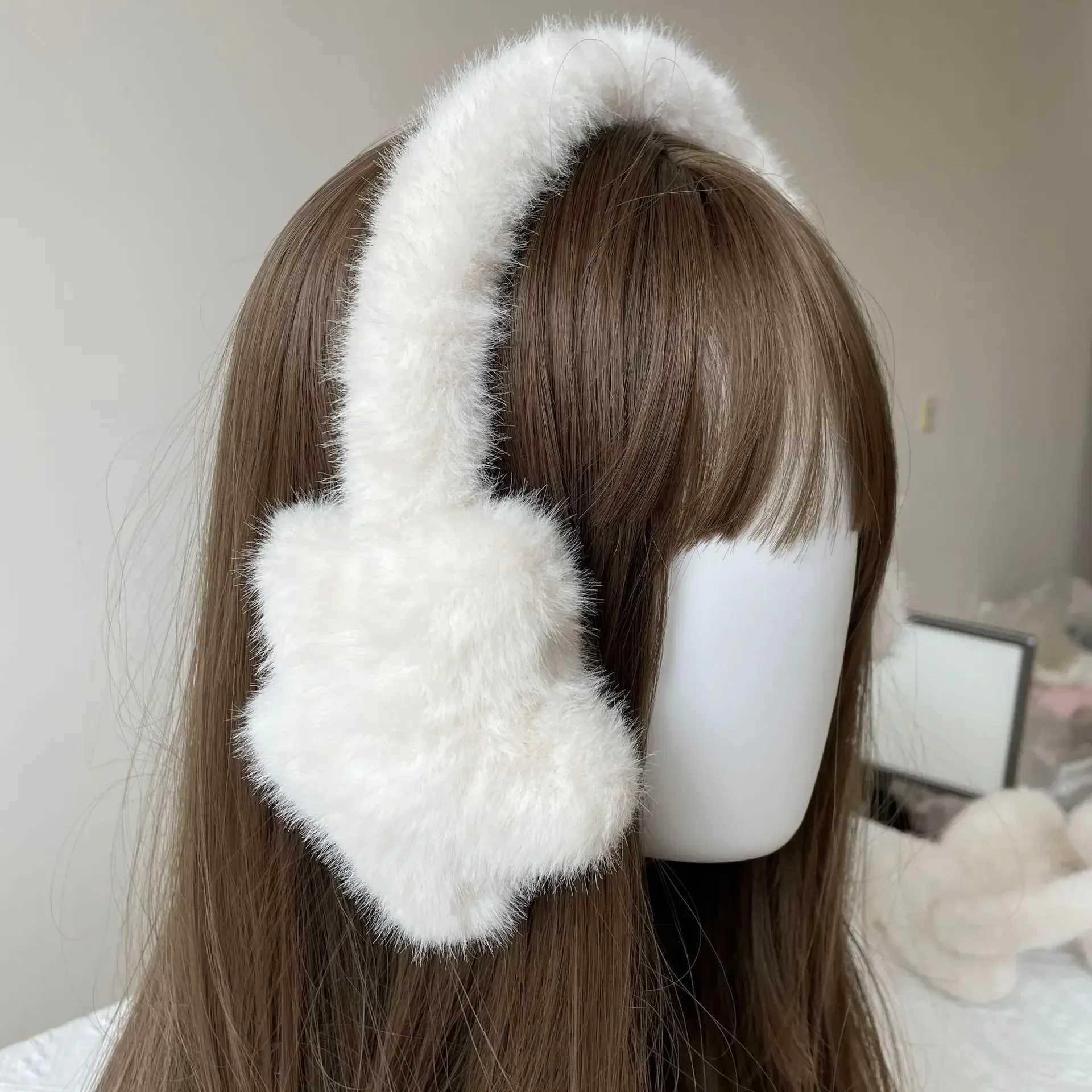 Women Kaii Heart Earmuffs Cat Y2k Korea Winter Warm Thickened Janese JK Ear Protection Cycling Eaags AccoriesXJ241126