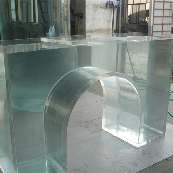 Round Aquarium cylindrical fish tank Factory supply custom large acrylic fish tank aquarium