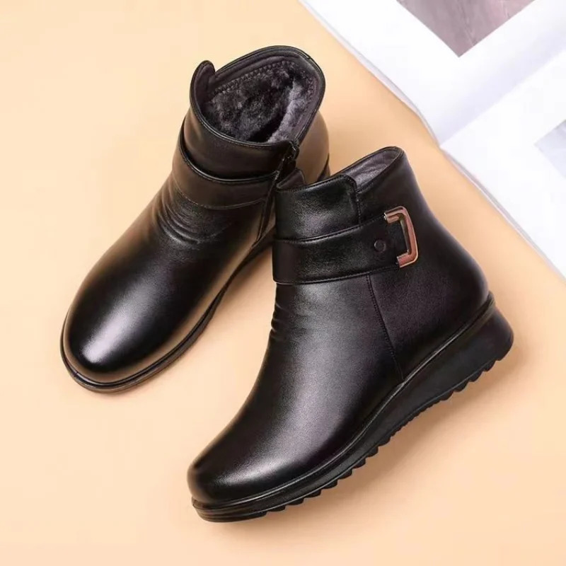 Womens ankle boots plush short tube flat bottom snow boots 2024 autumn and winter simple retro zipper warm casual cotton boots 241126