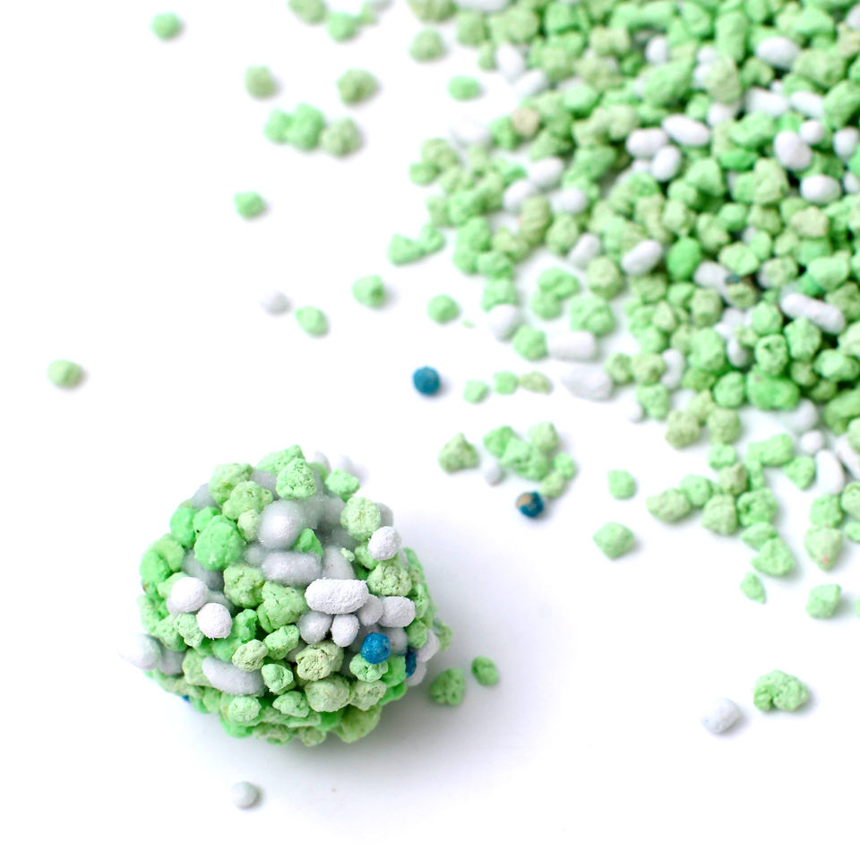 OEM/ODM spherical space plant cat litter efficient water absorption deodorization no dust clump fast flushing toilet cat litter