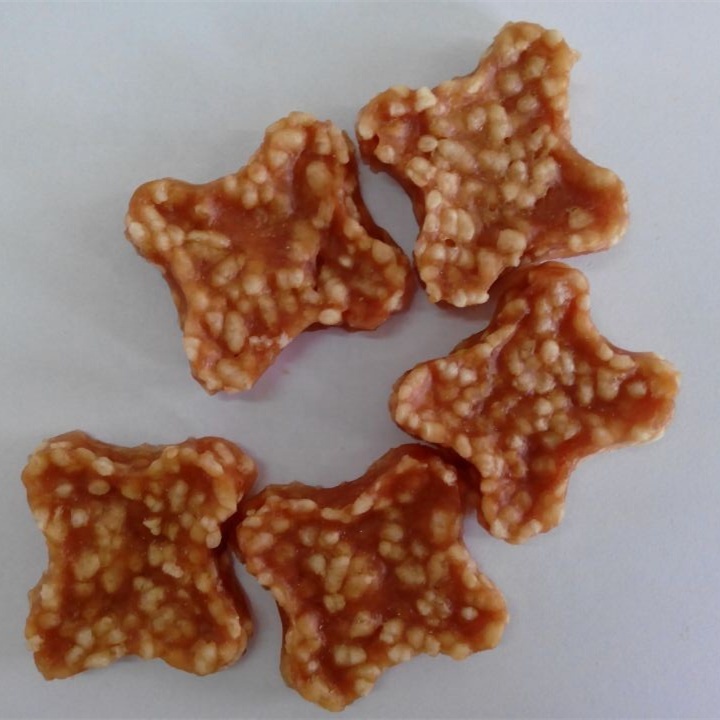wholesale Healthy lamb and rice ball pet snacks chicken bell dog food duck with cowhide and chees natural dog treats