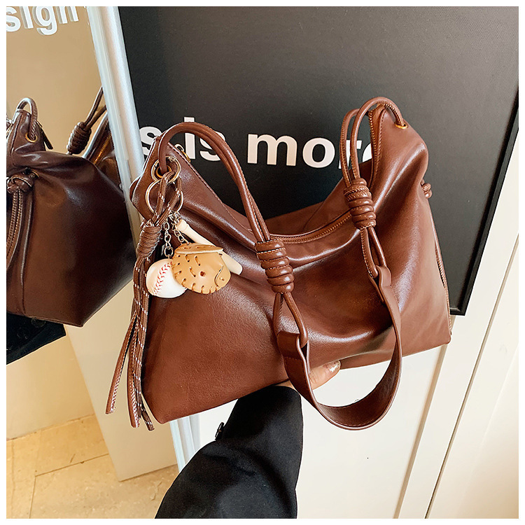 Large Capacity For Women's Autumn Winter New Versatile Shoulder Bag, Casual And Simple Commuting Dumpling Bag Designer Bags Handbags Women