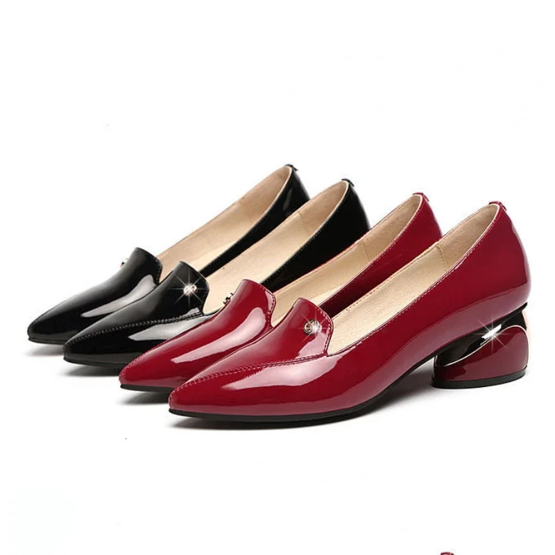 Plus Size 34-42 Ol Office Lady Shoes Black Patent Leather Dress Shoes Pointed Toe Boat Shoes Med Heels Pumps 241126