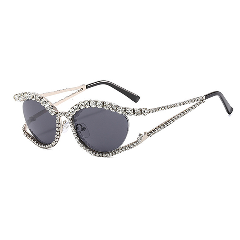 Men and women's hot personality hollowed-out cat-eye diamond sunglasses Europe and the United States ins trend street shot network red with the s