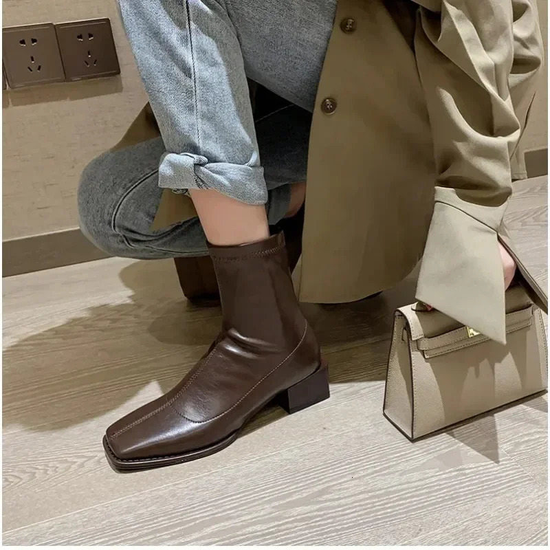 Square Toe Ankle Women Boot High Quality Soft Leather Short Boot Zipper Low Heel Chelsea Shoes Zapatos Muje 241114
