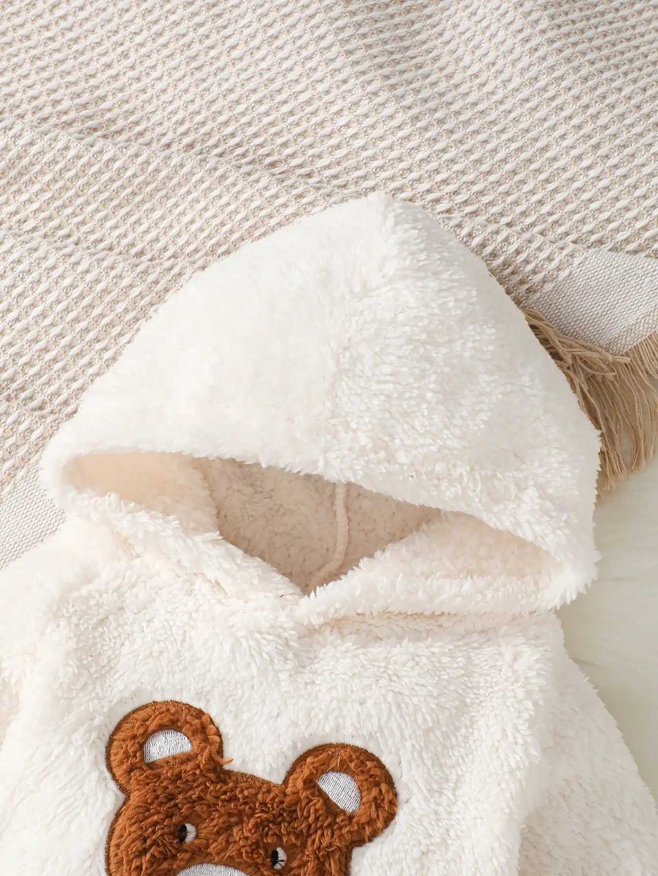 Clothing Sets New Baby Girl Winter Casual Daily Cute Little Bear Fur Thick Design Suitable For Travel 2-Piece Set H241126