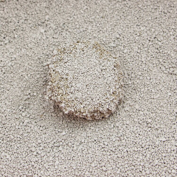 Broken Bentonite Cat Litter Manufacturers Supply Bulk Cat Litter For Sale Agglomerated Fast Sanitary Clean Cat Litter