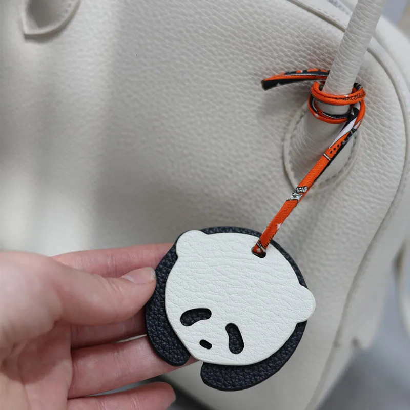 Pendant For Bags Genuine Leather Cute Key chain With Fine Ribbon Exqusite Small Gift Versatile Charm Decorations Accessories 241125