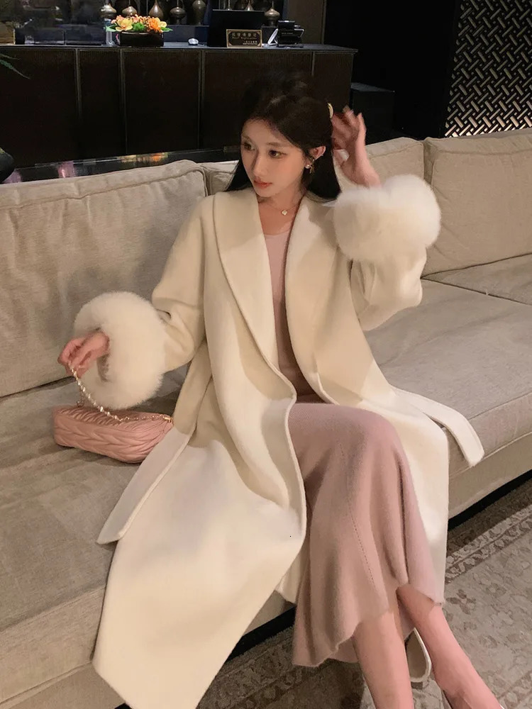 BJTZ Autumnwinter Doublesided Cashmere Coat Womens Long Detachable Fox Fur Sleeve Woolen Fashion Temperament 241126