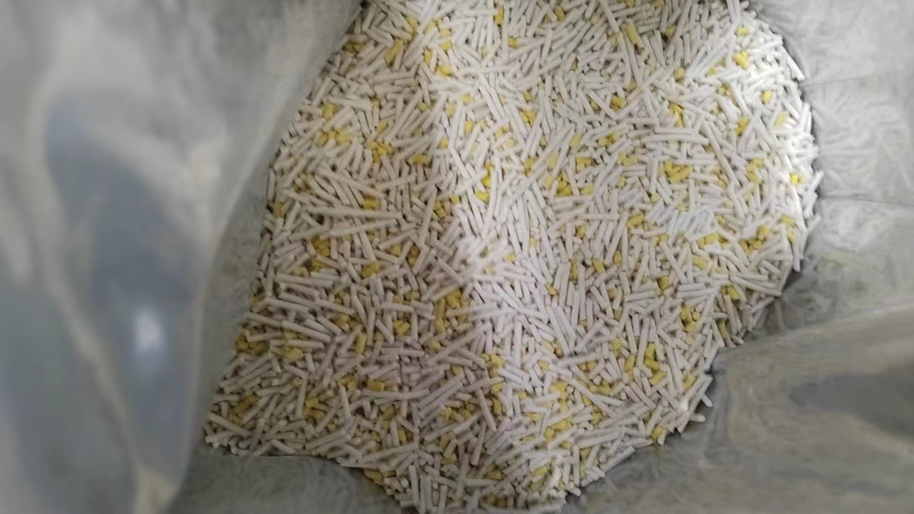 OEM/ODM Wholesale OEM Design packing Tofo cat litter pine cat litter bentonite cat litter