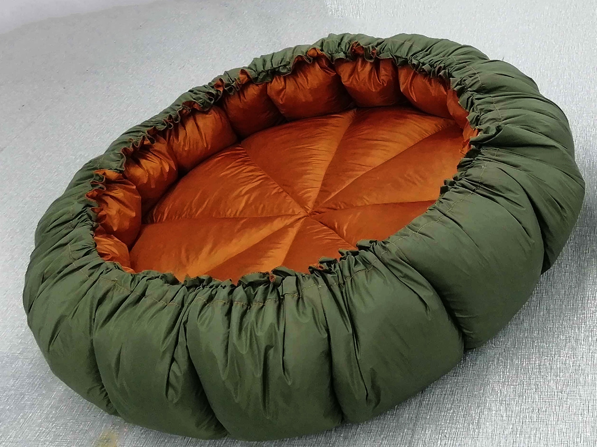 Down feather filled luxury pet nest