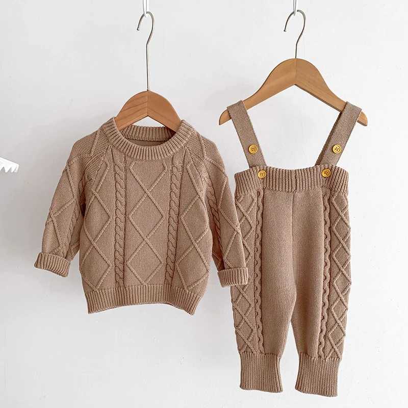 Clothing Sets Autumn Spring Korean Style Newborn Baby Girls Boys Solid Color Knitting Clothing Set Sweater Overall Children Clothes Suit H241126
