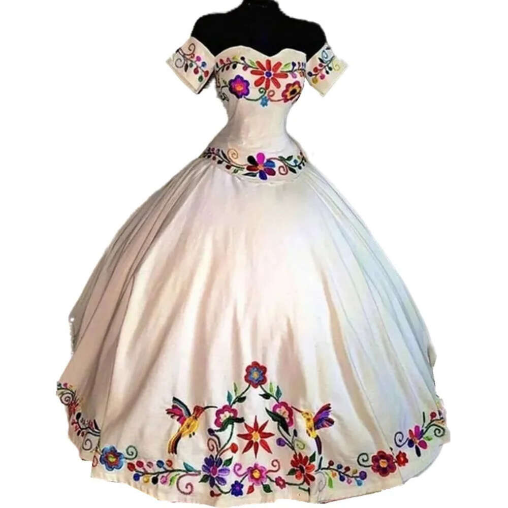 Mexican Quinceanera Embroidery Wer Long Charro Short Dresses Sleeves Off Shoulder Sweetheart Necke Princess Prom Ball Gown 15 Vestido XV Anos 6660306
