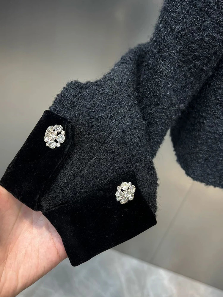 High Streets latest autumn and winter fashion er womens velvet lapel long sleeved diamond stud bow tweed jacket 241125