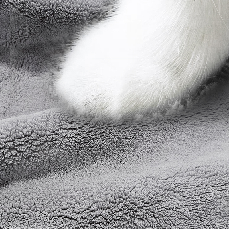 2023 New OEM Quick-Drying Absorbent Bath Towel for Cat Dog Pet Bath Towel