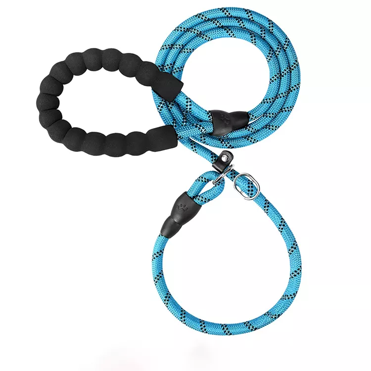 Pet Supplies High Reflective Dog Leash,with Comfortable Handle,best for Medium Dogs with Leather DOT Nylon Rope Dog Leash CN;ZHE