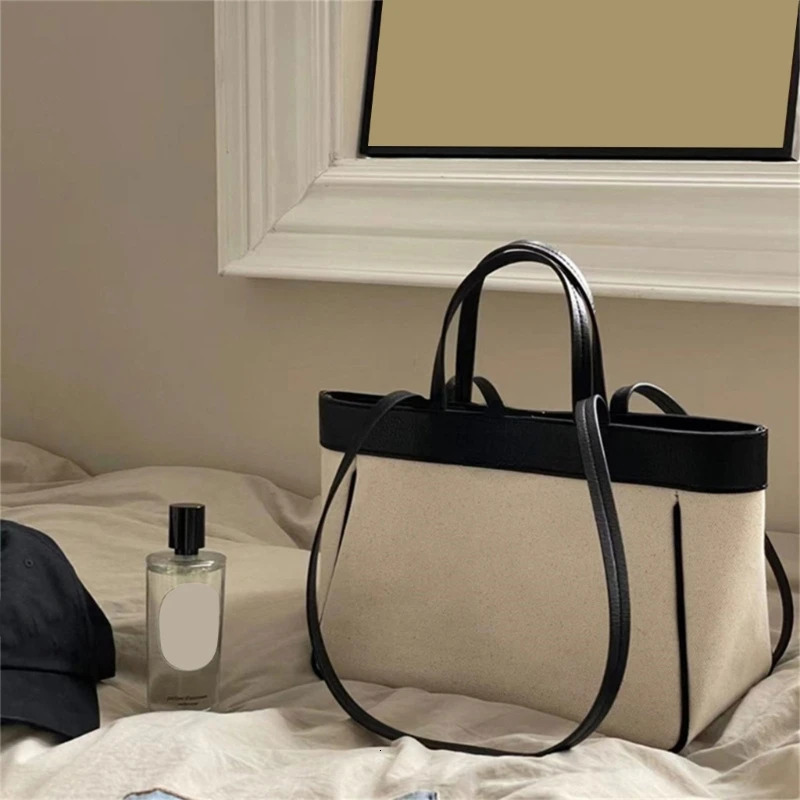 Large Capacity Mom Bag With Inside Pocket Multifunction Mother and baby Bag Portable Diaper Bag Single Shoulder Bag 241126