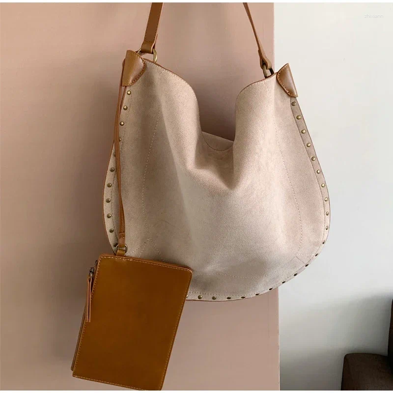 2025 NEW Totes Retro Rivet Design Women's Underarm Bag Niche Brand Ladies Suede Shoulder Large Capacity Commuter Tote For Females