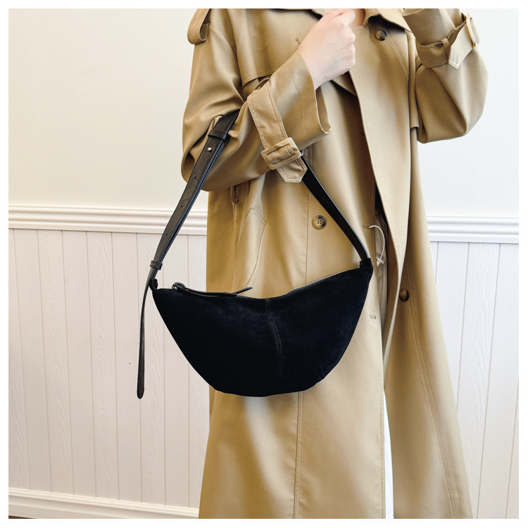Matte For Women, Large Capacity New Autumn And Winter Design, Single Shoulder Crossbody Bag, Horn Bag Designer Bags Handbags Women
