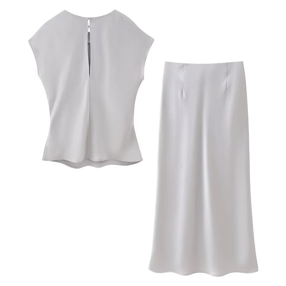 Womens Fashion Silk Texture Top Skirt Set 240423