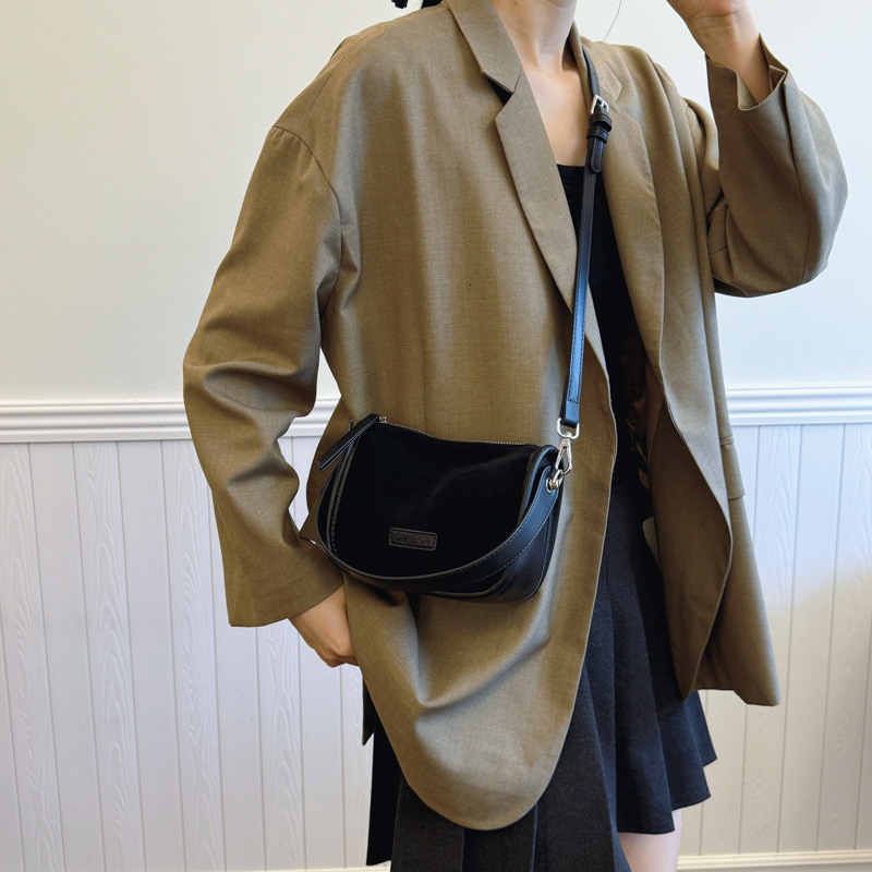 Women's Autumn And Winter Versatile New Fashionable Crossbody For Work Small Square Bag Designer Bags Handbags Women