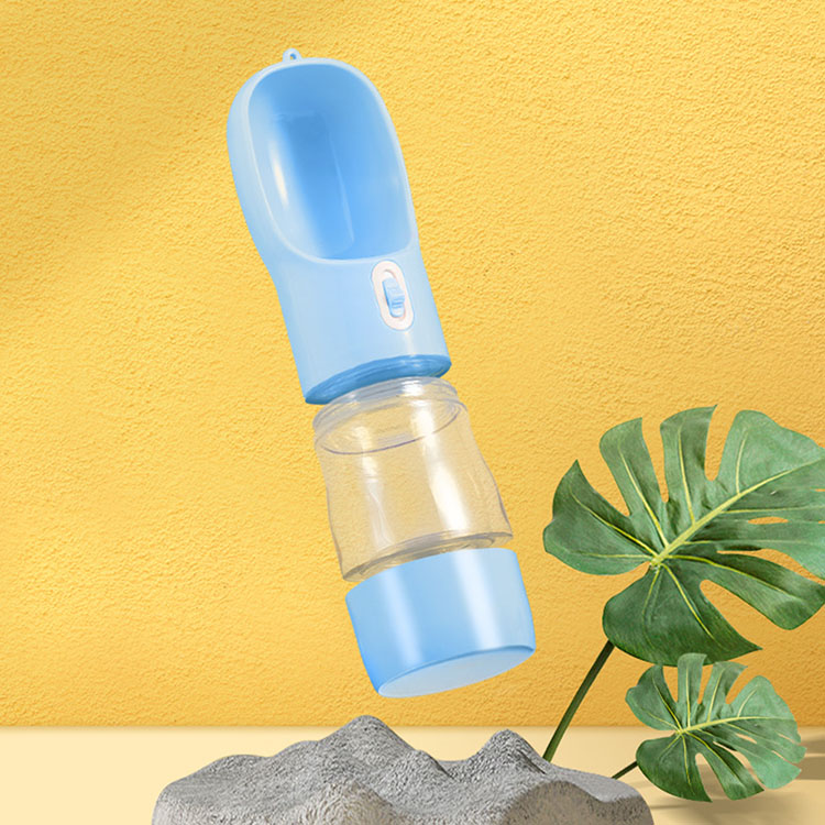 OEM Pet Mascota Portable Plastic 3in1 Multi-fonction Water Bottle Food Feeder Poop Bag Travel bolsa caca perro Dog Water Bottle