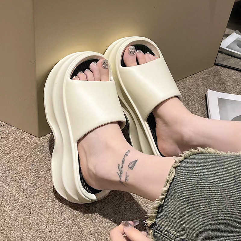 for New EVA Thick Sole Women Summer Outwear Korean Edition Fashion Increase Feet Stepping Feeg High Heels One Word Cool Slippers Lhshoe