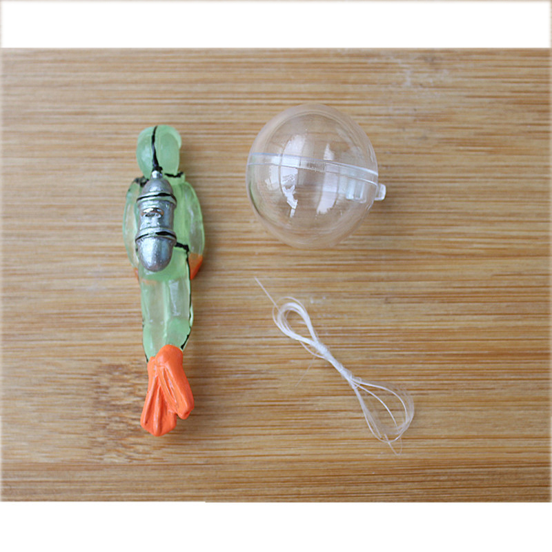 Resin Material Snorkeling Sailor With A Plastic Floating Ball For Fish Tank Decoration