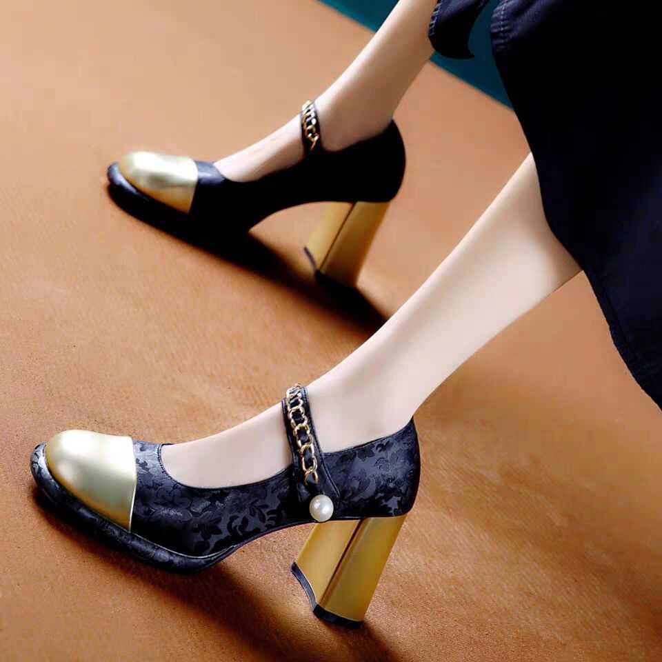 Shallow mouth coarse single order shoes for women the spring of new Chinese color blocked womens shoes one piece Mary Jane square toe high heeled shoe