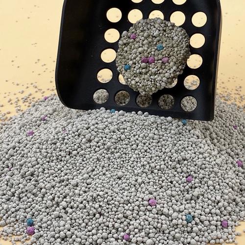 cost-effective strong odor control instant clumping low tracking customized scent supply bentonite cat litter